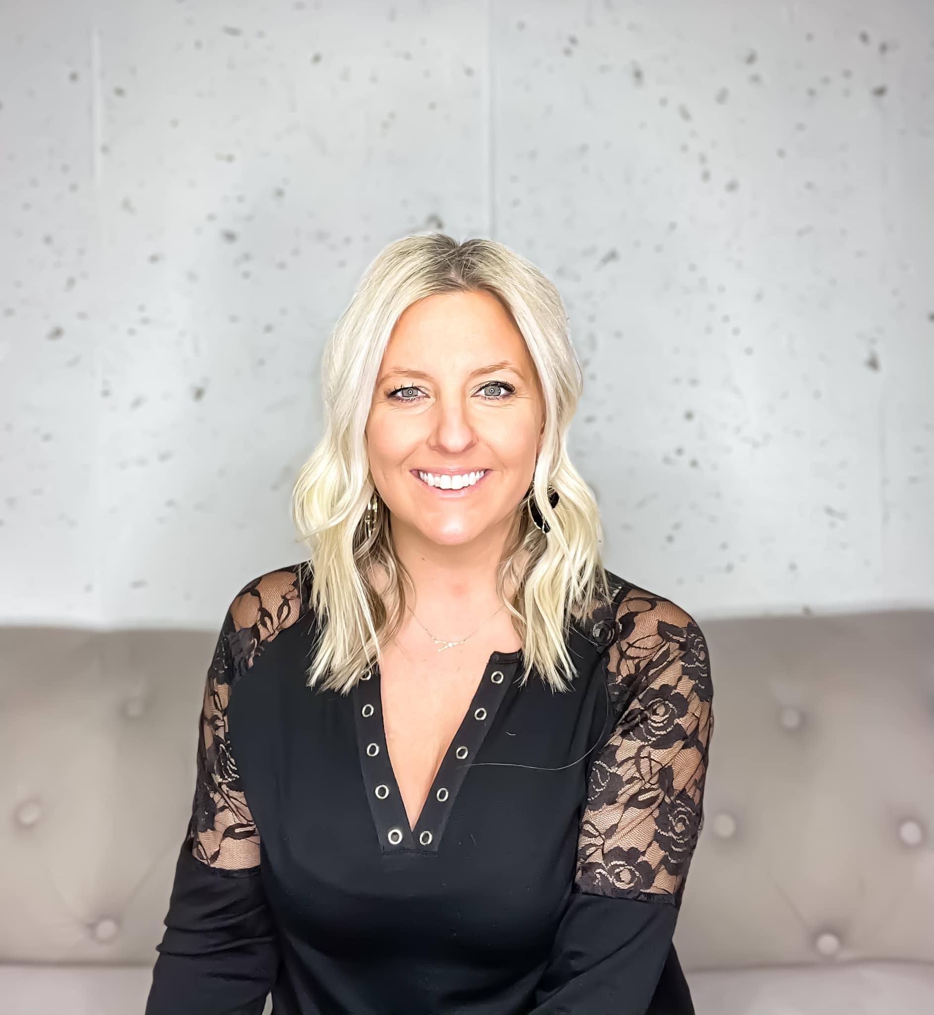 Lady in Lace Top - Harper Renae Boutique