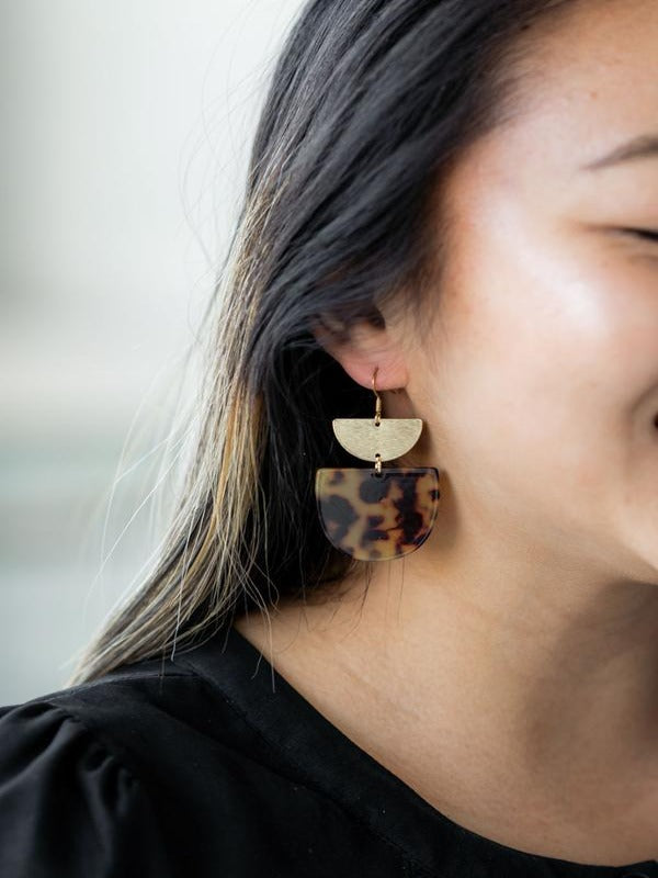 Tayla Tortoise Shell Earrings - Harper Renae Boutique