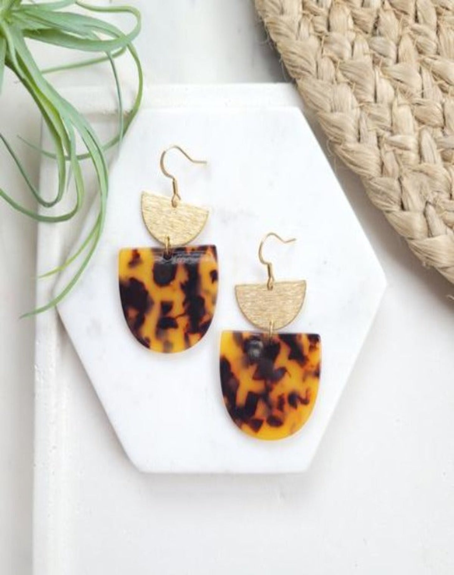 Tayla Tortoise Shell Earrings - Harper Renae Boutique